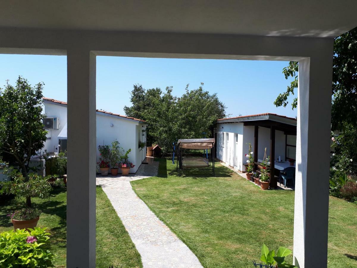 Apartments Miljak Fazana Luaran gambar